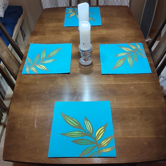 Set of 5 square placemats - Picture 4 of 4